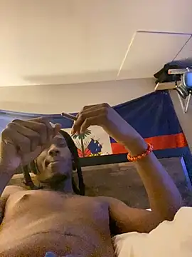 Snapshot of Sir-Tucker chatting on 03.15.25 Sir-Tucker online show from 03.15.25