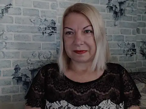 Lillia Ray online show from 09.23.25