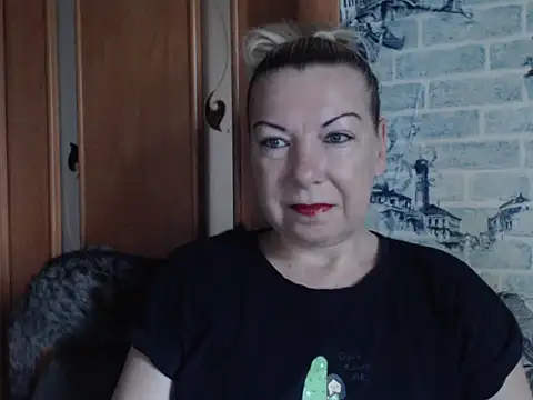 Snapshot of Lillia_Ray chatting on 06.25.26 Lillia Ray online show from 06.25.26