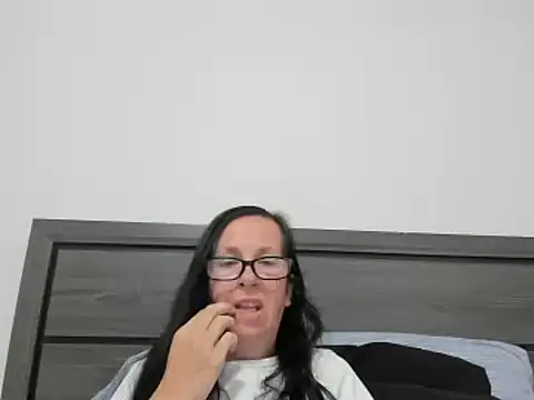 peachgoddess online show from 10.03.25