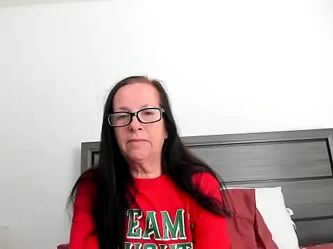 peachgoddess online show from 11.28.25