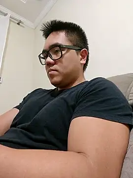 Snapshot of awesometeacher33 chatting on 03.21.25 awesometeacher33 online show from 03.21.25