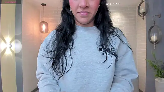 Snapshot of AmaliaCrus chatting on 10.03.25 AmaliaCrus online show from 10.03.25