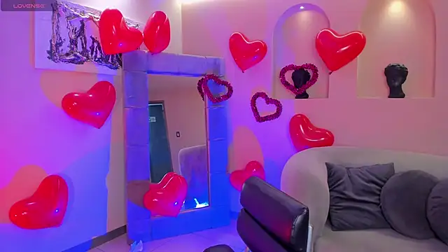 AmaliaCrus online show from 02.13.26