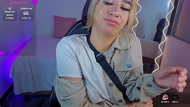 Malory tay1 online show from 10.10.25