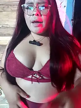 Trilyn25 online show from 10.16.25