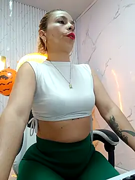 ferchisconejita online show from 10.06.25