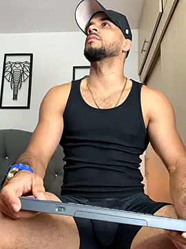 Maximiliano ford online show from 10.26.25