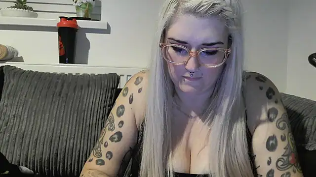 Sizzling Indie36 online show from 10.10.25