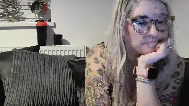 Sizzling Indie36 online show from 11.28.25