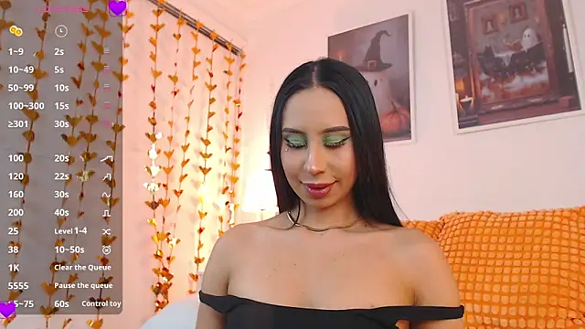 Valen ross  online show from 10.16.25