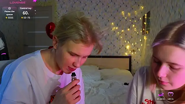 Snapshot of Tara_Lawson chatting on 02.10.26 Tara Lawson online show from 02.10.26