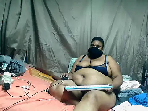 Berrylick online show from 04.15.26