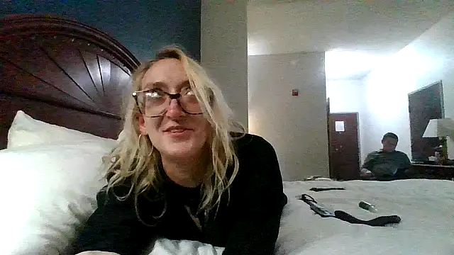 Snapshot of Kittaekatt chatting on 02.12.26 Kittaekatt online show from 02.12.26