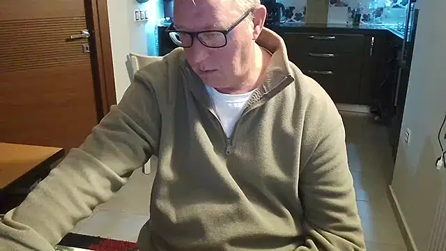 JamesBauer online show from 02.05.26