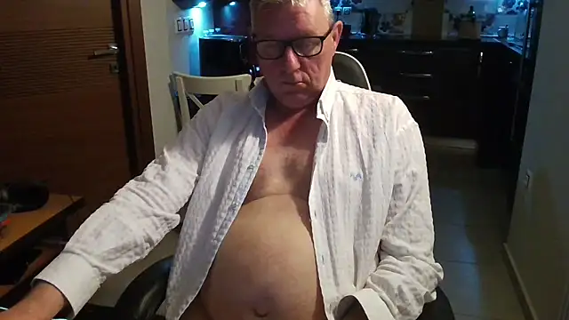 JamesBauer online show from 03.03.26