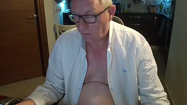 JamesBauer online show from 03.08.26