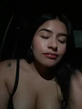 andrea gomes  online show from 04.19.26