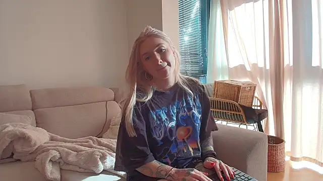 tattoobbgirl online show from 05.16.26