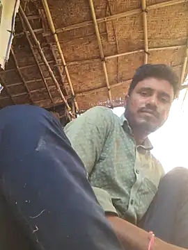 Snapshot of hot_integer chatting on 02.13.26 hot integer online show from 02.13.26