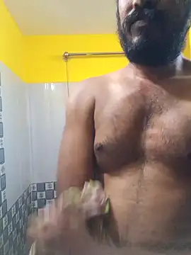 Snapshot of hot_integer chatting on 04.14.26 hot integer online show from 04.14.26