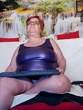 Snapshot of QueenPammy1 chatting on 02.20.25 QueenPammy1 online show from 02.20.25