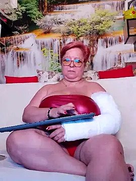 Snapshot of QueenPammy1 chatting on 02.23.25 QueenPammy1 online show from 02.23.25