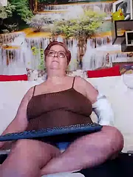 Snapshot of QueenPammy1 chatting on 03.01.25 QueenPammy1 online show from 03.01.25