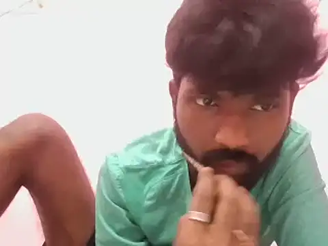 Snapshot of dusky-body chatting on 03.19.25 dusky-body online show from 03.19.25