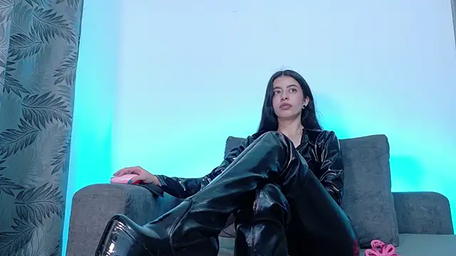 Misscarolsph online show from 11.23.25