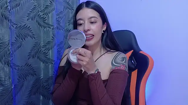 Misscarolsph online show from 05.18.26