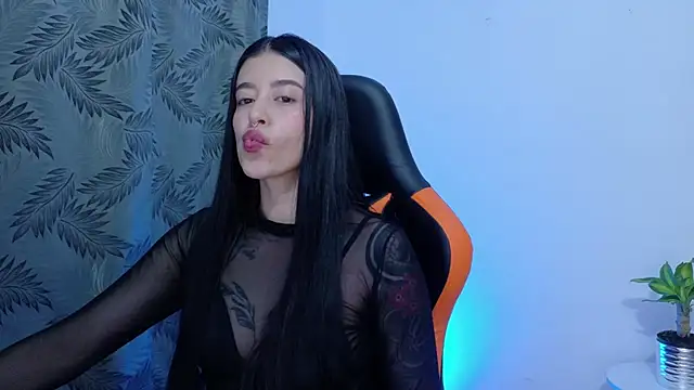 Misscarolsph online show from 06.13.26
