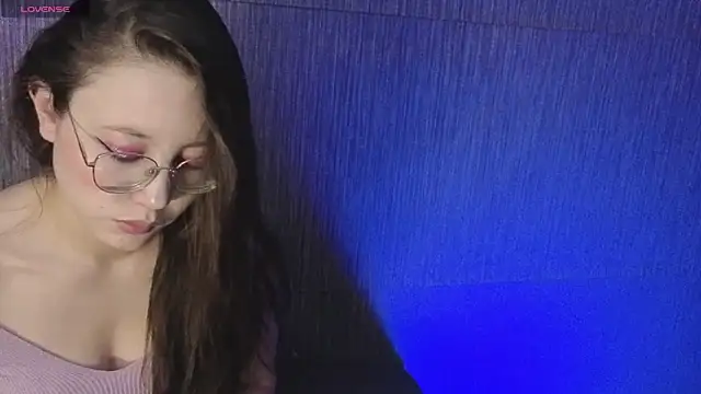 Thalia anderson online show from 04.28.26