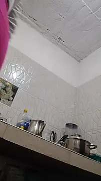 Elowyn online show from 12.04.25