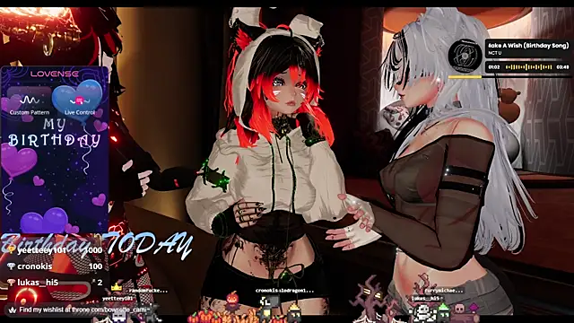 Snapshot of Bowsette_Cami chatting on 10.25.25 Bowsette Cami online show from 10.25.25