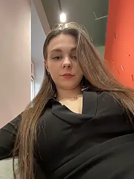 MilaBee online show from 05.06.26