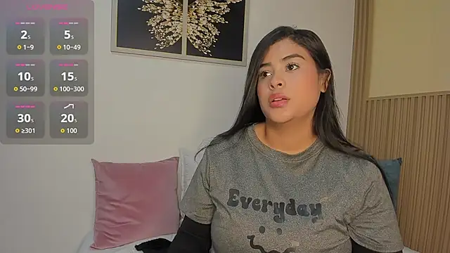 Snapshot of sharonscoth chatting on 09.11.25 sharonscoth online show from 09.11.25