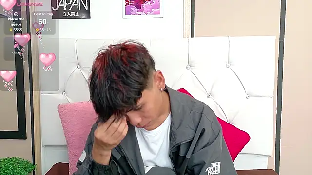 Snapshot of Ethan_Westt chatting on 11.03.25 Ethan Westt online show from 11.03.25