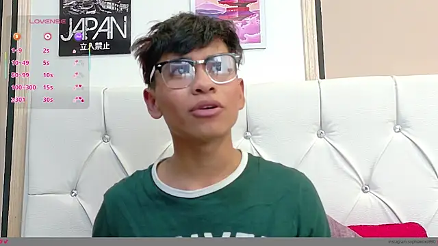 Snapshot of Ethan_Westt chatting on 11.06.25 Ethan Westt online show from 11.06.25