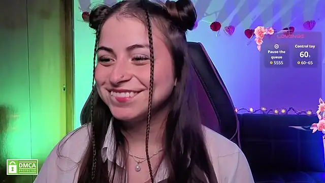 Snapshot of Taiga_Cute chatting on 02.05.26 Taiga Cute online show from 02.05.26