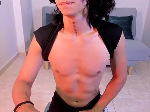 leoaddams22 online show from 09.21.25