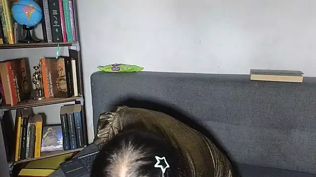 Amadamilf1980 online show from 02.25.26