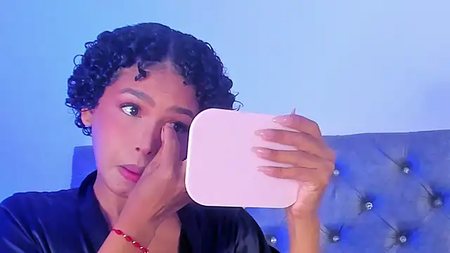 NikkiStarrr online show from 03.20.25