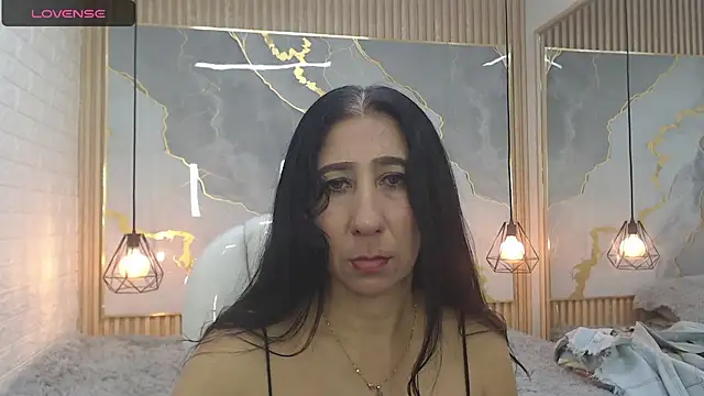 nei girl online show from 09.10.25