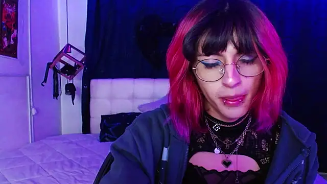 goth minerva online show from 11.03.25