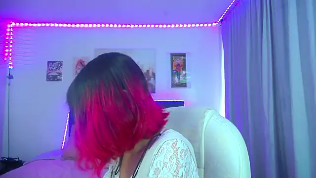 goth minerva online show from 04.17.26