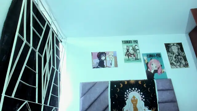 Snapshot of KARINNA__RAVEN chatting on 10.15.25 KARINNA RAVEN online show from 10.15.25