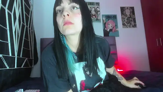 Snapshot of KARINNA__RAVEN chatting on 11.29.25 KARINNA RAVEN online show from 11.29.25