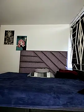 KARINNA  RAVEN online show from 04.09.26