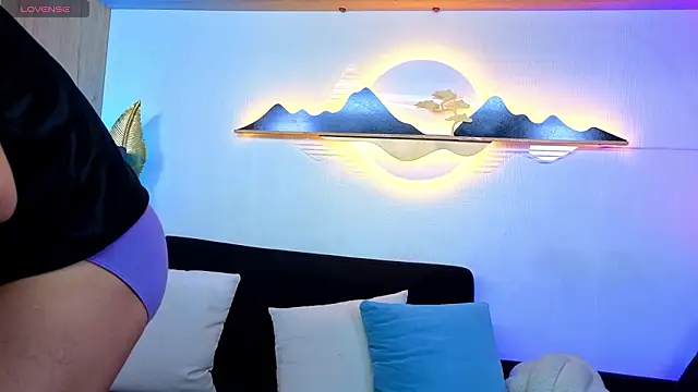 Snapshot of Almiboys chatting on 03.16.26 Almiboys online show from 03.16.26